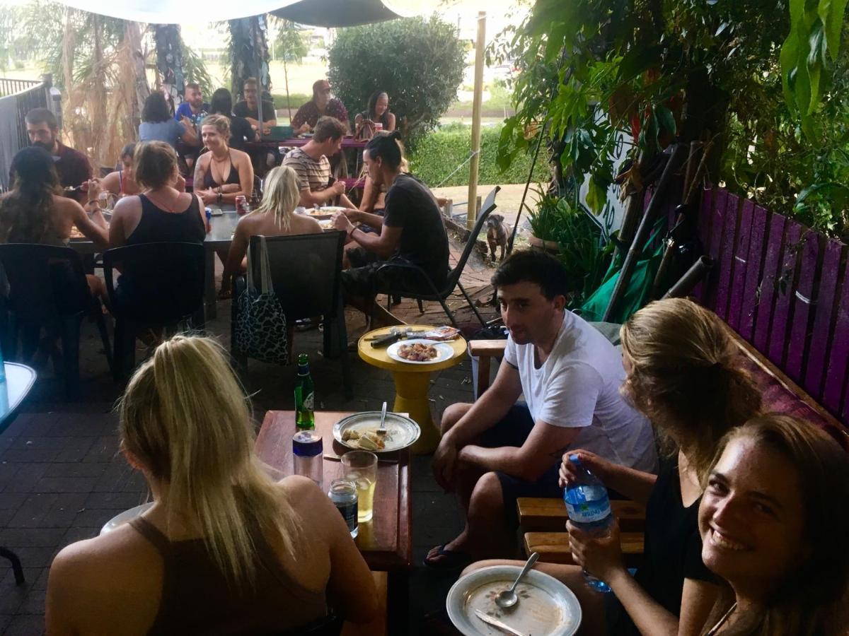 Backpackers By The Bay Hostel Airlie Beach Luaran gambar